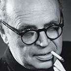 Poul Henningsen